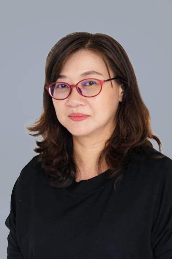 นางสาวพนิดา ผาติโกเมศ